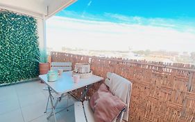 Studio Calme Avec Parking Et Ascenseur -304-